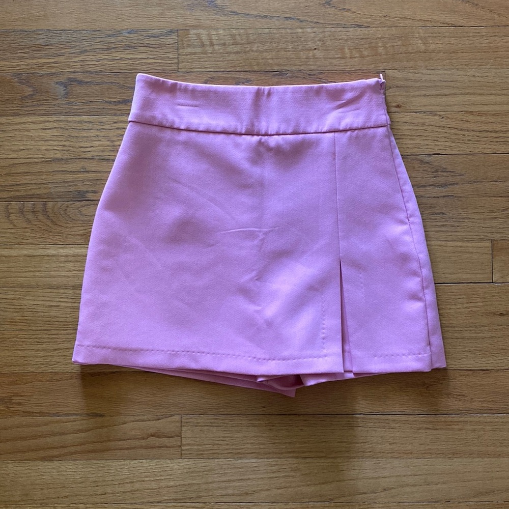 Zara barbie pink skort